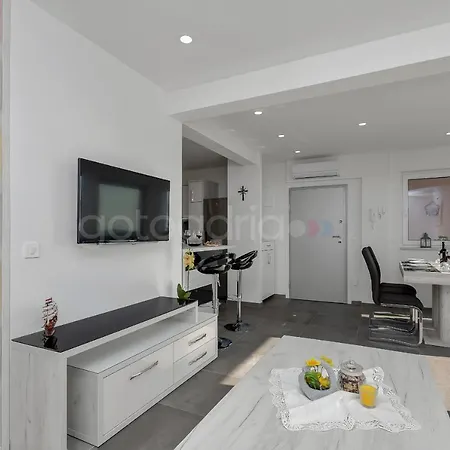 Luxury Poseidon - Free Parking