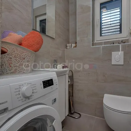 Luxury Poseidon - Free Parking * Μακάρσκα