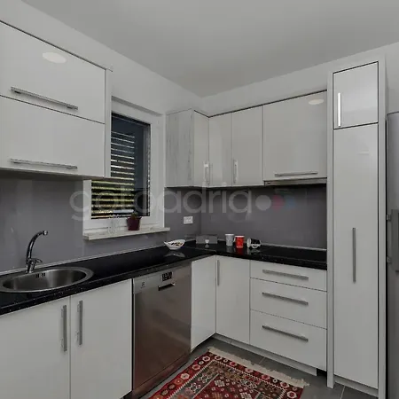 Appartement Luxury Poseidon - Free Parking Makarska