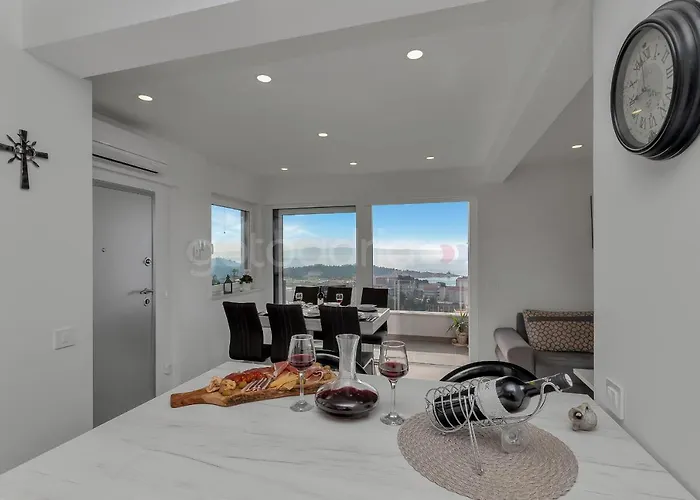 Luxury Poseidon - Free Parking * Makarska